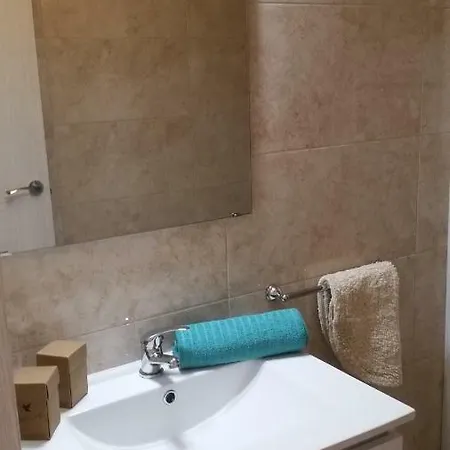 Apartamento Moriones B A 150m Del Mar En Centro De Ciudad