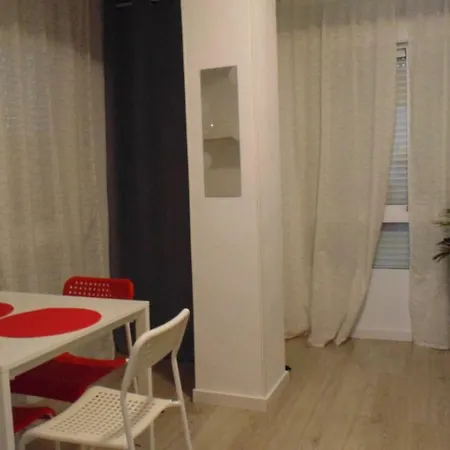 Apartamento Moriones B A 150m Del Mar En Centro De Ciudad Apartment *